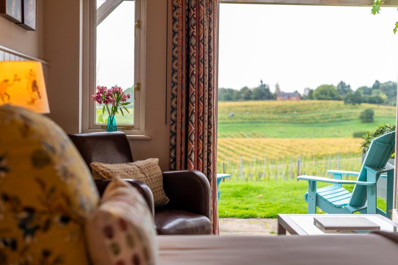 Hotel Three Choirs Vineyards Newent Esterno foto